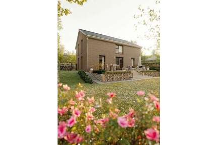 Haus zum Kaufen in Vogelsdorf b Fredersdorf b Berlin 562.000,00 € 143 m²