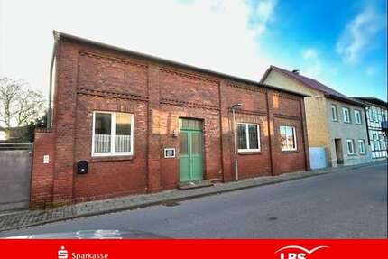 Haus zum Kaufen in Grabow 40.000,00 € 300 m²