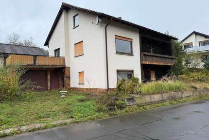 Viel Platz für Kreative oder Handwerker - Neuhütten