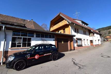 Aufgepasst - 3 Familienhaus mit Gewerbehalle in Todtmoos!