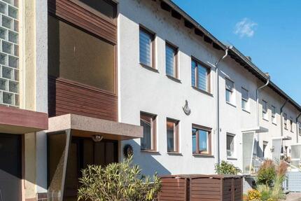 Haus mit schönem Garten in Mannheim-Casterfeld