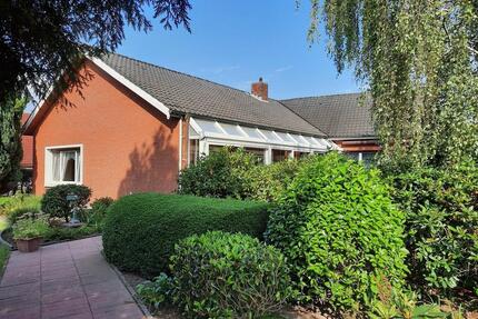 Einfamilienhaus Bungalow in Varel-Obenstrohe