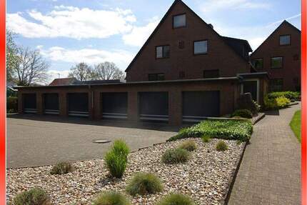 Zwei gepflegte, individuelle Häuser mit 12 WE + Garagen + Stellplätze, voll vermietet - Grande