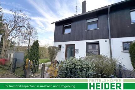 Reiheneckhaus mit 5 Zimmern - 1.100,00&nbsp;EUR Kaltmiete, ca.&nbsp; 120,00&nbsp;m&sup2; in Lichtenau (PLZ: 91586)