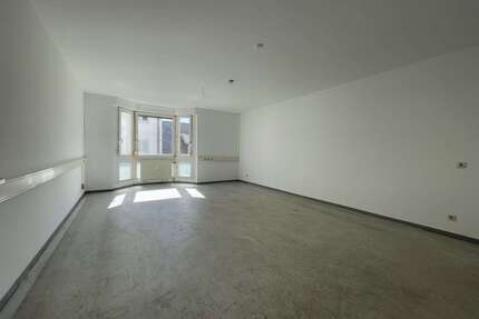 Wohnung zum Mieten in Wiesbaden 1.400,00 € 143 m²