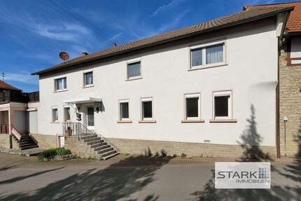 Messelhausen: Großes Wohnhaus mit Scheune, Garage, Laden und Garten! - Lauda-Königshofen