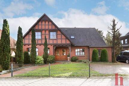 Geräumiges Wohnhaus mit großer Einliegerwohnung in guter Wohnlage von Lohne