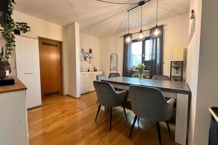 2,5-Zimmer-Wohnung mit Balkon in zentrumsnaher Lage - Straubing