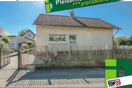 *Provisionsfrei* Mehr als nur vier Wände – freistehendes Zuhause mit Terrasse, Balkon & Carport - Königswinter Pleiserhohn