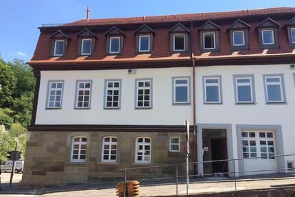 Geräumiges WG-Zimmer in einer Frauen-WG zu vermieten (Zimmer 5.2) - Schwäbisch Hall