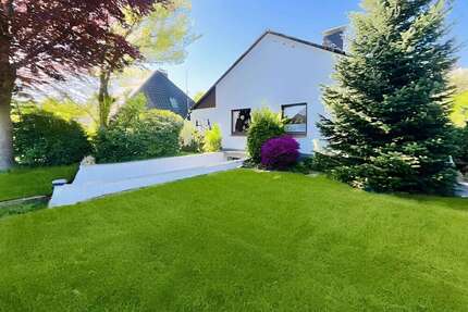 Haus zum Kaufen in Loxstedt 184.000,00 € 78 m²