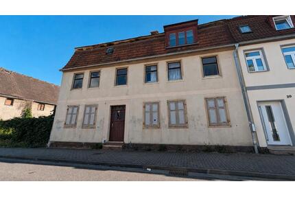 Mehrfamilienhaus für Handwerker - Burg