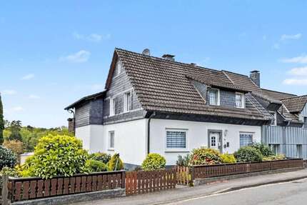 Haus zum Kaufen in Odenthal 649.000,00 € 198 m²