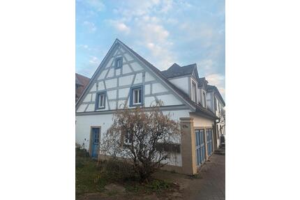 Wohnung in Altendorf - 850,00&nbsp;EUR Kaltmiete, ca.&nbsp; 65,00&nbsp;m&sup2; in Altendorf (PLZ: 96146)