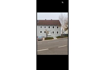 2 Familienhaus zu vermieten. 6 Zimmer 150m2 - Neu-Ulm Ludwigsfeld