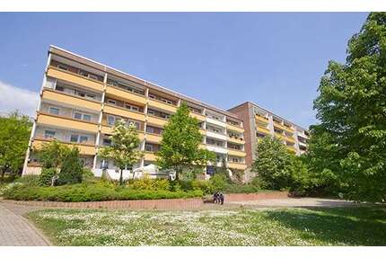 Wohnung zum Mieten in Halle (Saale) 237,00 € 47.31 m²