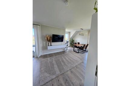 2-Zimmer-Wohnung zum 15.7. in LG - Lüneburg Ebensberg