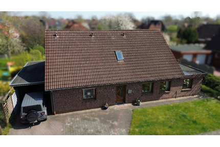 Haus zum Kaufen in Brake 299.000,00 € 166 m²