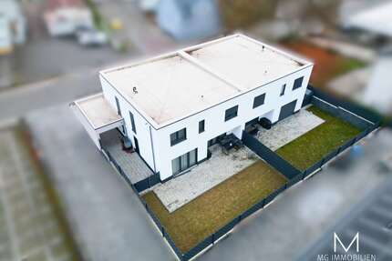 Haus zum Kaufen in Hütschenhausen 1.100.000,00 € 375 m²