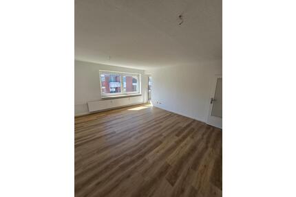 Großzügige 3-ZKB Wohnung mitten in Esens *Stadtkern*