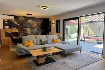 Haus zum Kaufen in Karlsruhe 1.395.000,00 € 460 m²