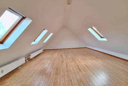 Wohnung zum Mieten in Hamburg 1.500,00 € 87 m²