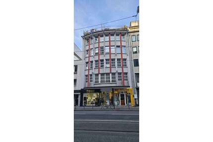 Wohnung zum Kaufen in Düsseldorf 950.000,00 € 140 m²