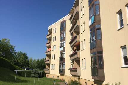 Wohnung zum Mieten in Gera 252,00 € 35.12 m²