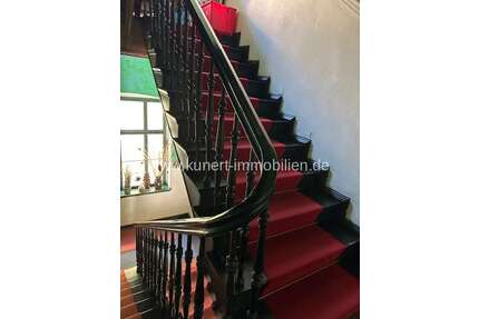 Wohnung zum Kaufen in Halle 555.000,00 € 151.02 m²