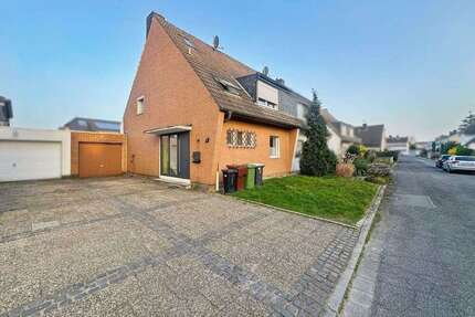 Haus zum Kaufen in Dormagen 495.000,00 € 90 m²