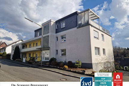 Siegener Giersberg! 3-Zimmer-Wohnung mit Balkon und Garage im Erdgeschoss Hochparterre!