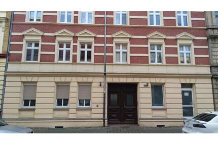 3-Raum-Wohnung, 2 Balkone, neue EBK, Maisonette, nähe Uniklinikum - Magdeburg Leipziger Straße