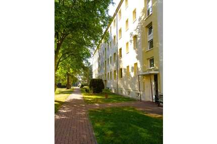 Wohnung zum Mieten in Braunsbedra 357,00 € 59.5 m²