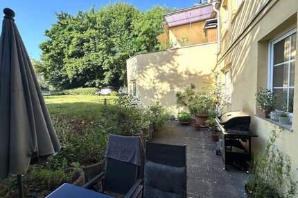 Schicke Terrassenwohnung im Herzen von 53879 Euskirchen mit 2 Stellplätzen