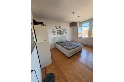 Außergewöhnliche Maisonette-Wohnung mit Dachloft und Balkon 126m2 - Mannheim Hochstätt