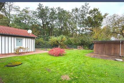 Bungalow mit genehmigungsfähigem Anbau - bis ca. 130 m² Wfl. 4 - 6 Zimmer - Erkner