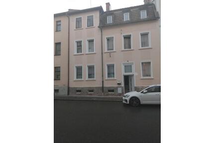 3 Familie Haus - 60.000,00&nbsp;EUR Kaufpreis, ca.&nbsp; 180,00&nbsp;m&sup2; in Schmölln (PLZ: 04626)