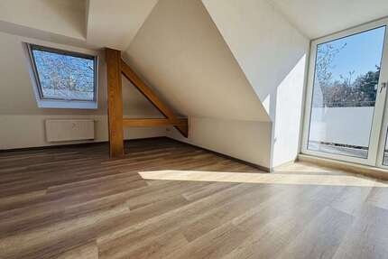 Wohnung zum Mieten in Chemnitz 495,00 € 73.5 m²