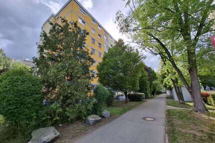Wohnung zum Kaufen in Königsbrunn 298.000,00 € 75.28 m²