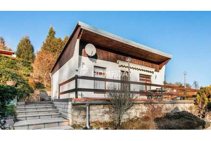 Idyllischer Rückzugsort im Naturschutzgebiet - 2-Zimmer-Bungalow in traumhafter Hanglage - Trockenborn- Wolfersdorf