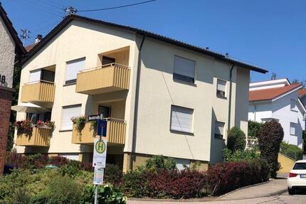 DG-Wohnung mit EBK und zwei Balkonen, in 2024 komplett saniert - Flein