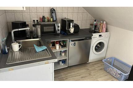 Dachgeschoss-Wohnung - 600,00&nbsp;EUR Kaltmiete, ca.&nbsp; 65,00&nbsp;m&sup2; in Gelsenkirchen (PLZ: 45892) Resse