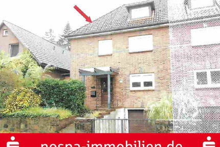Im Rahmen der Zwangsversteigerung! Doppelhaushälfte mit 4 Zimmern auf zwei Ebenen. - Flensburg Jürgensby