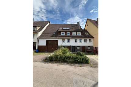 Haus zum Kaufen in Sulz am Neckar 100.000,00 € 245 m²