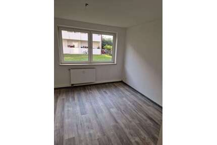 Wohnung zum Kaufen in Übach-Palenberg 115.000,00 € 82 m²