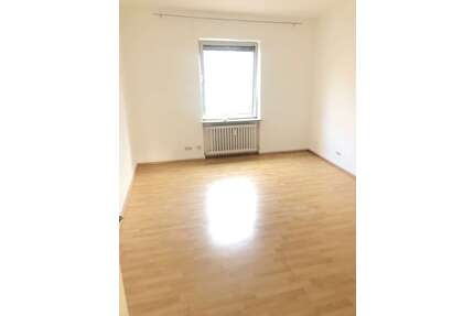 Wohnung zum Mieten in Frankfurt am Main 950,00 € 67 m²
