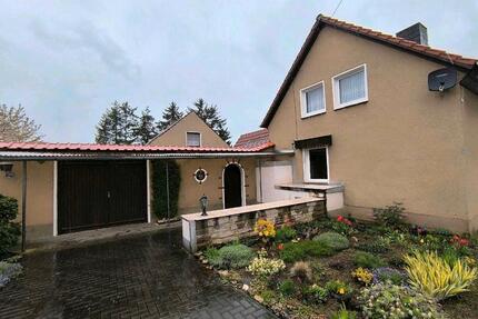 Einfamilienhaus mit Nebengebäude auf 1200m2 Grundstück im Auftrag - Halberstadt