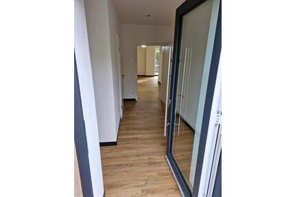 Moderne 5Zimmer Wohnung mit Terrasse, Balkon, Erstbezug, - Alsfeld