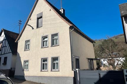 Gemütliches Haus - 80.000,00&nbsp;EUR Kaufpreis, ca.&nbsp; 86,00&nbsp;m&sup2; in Weiler bei Bingen (PLZ: 55413)