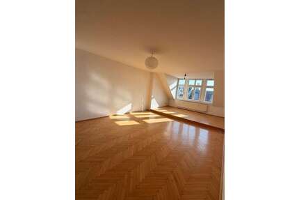 Wohnung zum Mieten in Leipzig 1.235,00 € 123.1 m²